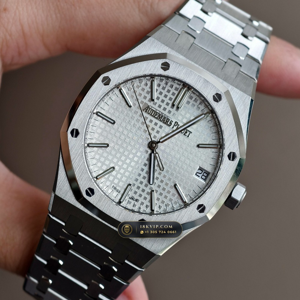Audemars Piguet Royal Oak Selfwinding 41mm Custom Tapestry Dial 22K Gold Rotor Ref. 15510ST — Private Vault Edition — Studio Gallery Plate III in 904L Stainless Steel Custom Architecture (166.4g Verified Mass, Audemars Piguet Cal. 4302 - 70h Power Reserve)