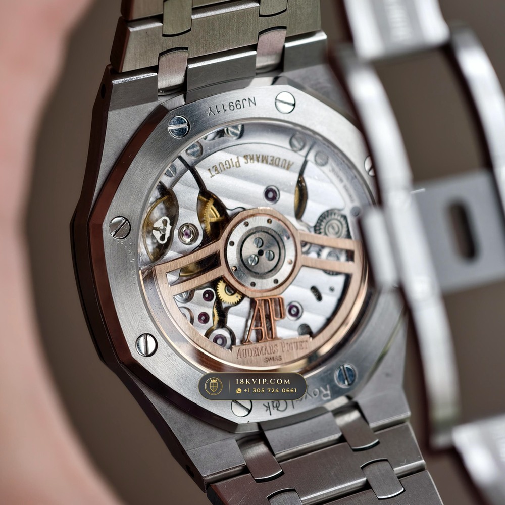 Audemars Piguet Royal Oak Selfwinding 41mm Custom Tapestry Dial 22K Gold Rotor Ref. 15510ST — Private Vault Edition — Studio Gallery Plate VI in 904L Stainless Steel Custom Architecture (166.4g Verified Mass, Audemars Piguet Cal. 4302 - 70h Power Reserve)