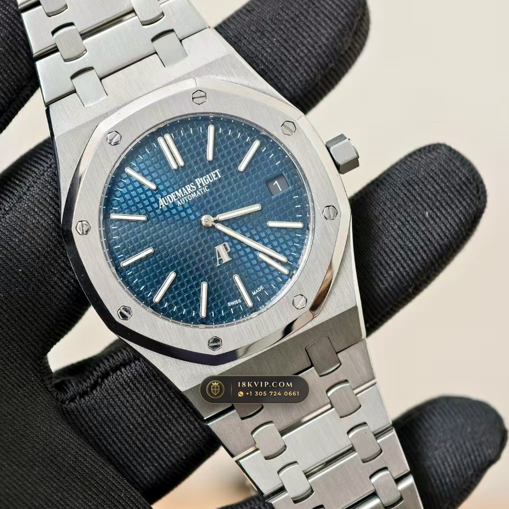 Audemars Piguet Royal Oak Jumbo Extra-Thin 39mm Vendome Salon Spec Ref. 15202ST — Private Vault Edition — Studio Gallery Plate II in 904L Stainless Steel Custom Architecture (103.6g Verified Mass, Audemars Piguet Cal. 2121 Ultra-Thin)