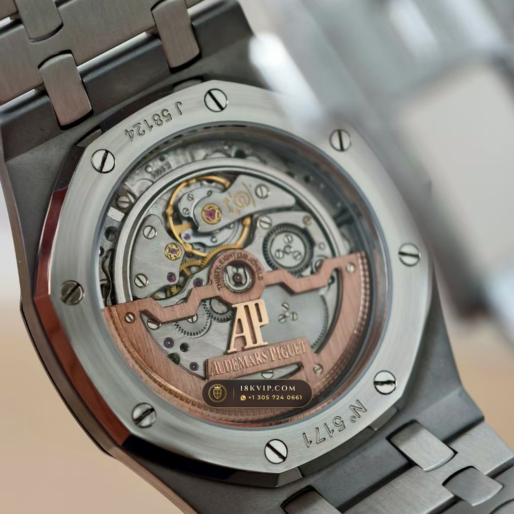 Audemars Piguet Royal Oak Jumbo Extra-Thin 39mm Vendome Salon Spec Ref. 15202ST — Private Vault Edition — Studio Gallery Plate VII in 904L Stainless Steel Custom Architecture (103.6g Verified Mass, Audemars Piguet Cal. 2121 Ultra-Thin)