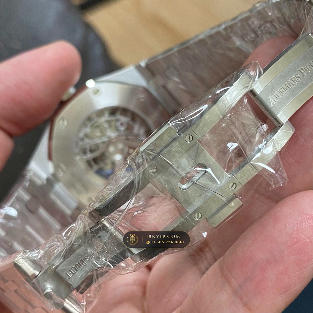 Audemars Piguet Royal Oak Double Balance Wheel Openworked 41mm 18K White Gold Ref. 15412BC.SS.1220BC.02 — Private Vault Edition — Studio Gallery Plate VI in 18K White Gold Au750 (224.6g Verified Mass, Audemars Piguet Cal. 3132 Dual-Balance Openworked)