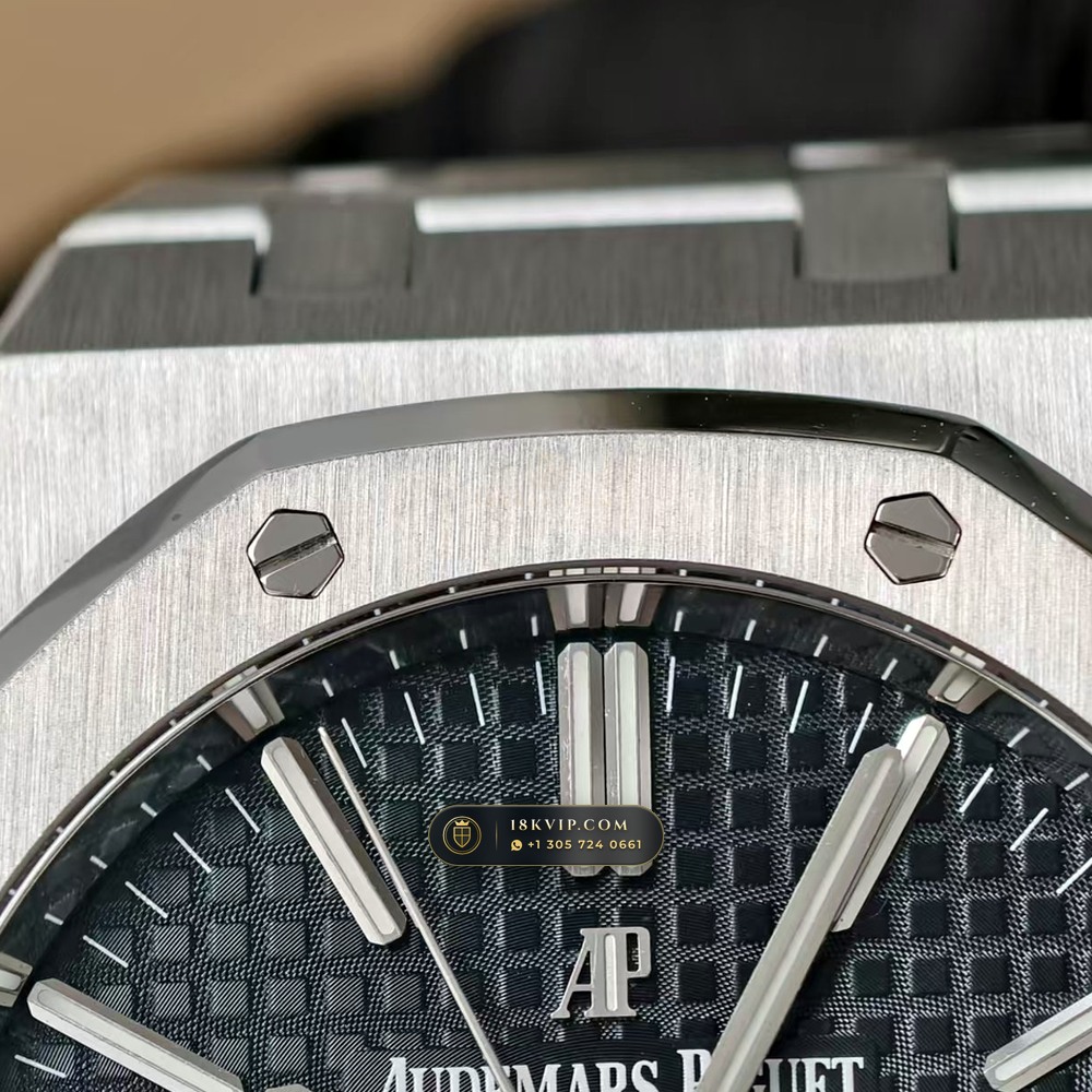 Audemars Piguet Royal Oak Selfwinding 41mm Authentic OEM Dial Deep Crystal Optics Ref. 15400ST — Private Vault Edition — Studio Gallery Plate VI in 904L Stainless Steel Custom Architecture (166.8g Verified Mass, Audemars Piguet Cal. 3120 - 22K Gold Rotor)