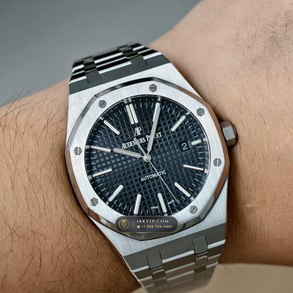 Audemars Piguet Royal Oak Selfwinding 41mm Authentic OEM Dial Deep Crystal Optics Ref. 15400ST — Private Vault Edition — Studio Gallery Plate VIII in 904L Stainless Steel Custom Architecture (166.8g Verified Mass, Audemars Piguet Cal. 3120 - 22K Gold Rotor)
