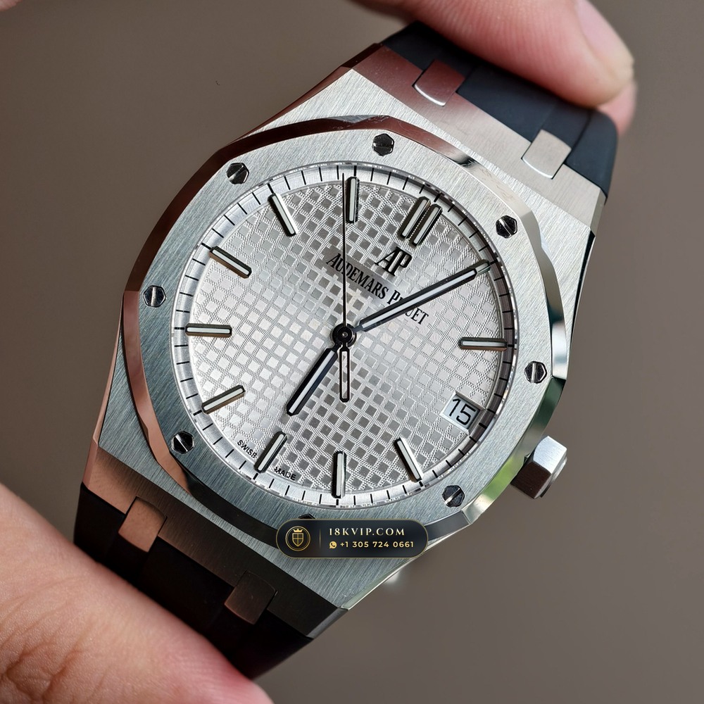 Audemars Piguet Royal Oak Selfwinding 41mm Ref. 15500ST — Private Vault Edition — Studio Gallery Plate III in 904L Stainless Steel Custom Architecture (166.2g Verified Mass, Audemars Piguet Cal. 4302 - 70h Power Reserve)