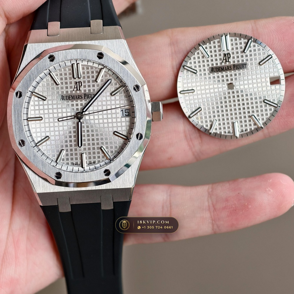 Audemars Piguet Royal Oak Selfwinding 41mm Ref. 15500ST — Private Vault Edition — Studio Gallery Plate IV in 904L Stainless Steel Custom Architecture (166.2g Verified Mass, Audemars Piguet Cal. 4302 - 70h Power Reserve)