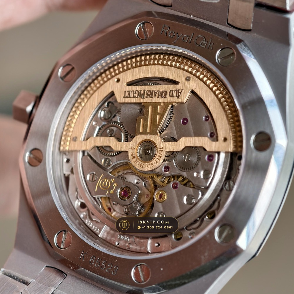 Audemars Piguet Royal Oak Jumbo Extra-Thin 39mm Ref. 15202ST.OO.1240ST.01 — Private Vault Edition — Studio Gallery Plate IX in 904L Stainless Steel Custom Architecture (103.2g Verified Mass, Audemars Piguet Cal. 2121 Ultra-Thin)