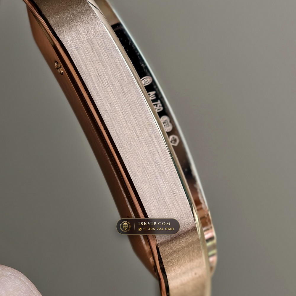 Cartier Santos de Cartier Large Full 18K Rose Gold Ref. WGSA0028 — Private Vault Edition — Studio Gallery Plate V in 18K Rose Gold Au750 (178.1g Verified Mass, Cartier Manufacture Cal. 1847 MC / Skeleton Cal. 9611 MC)