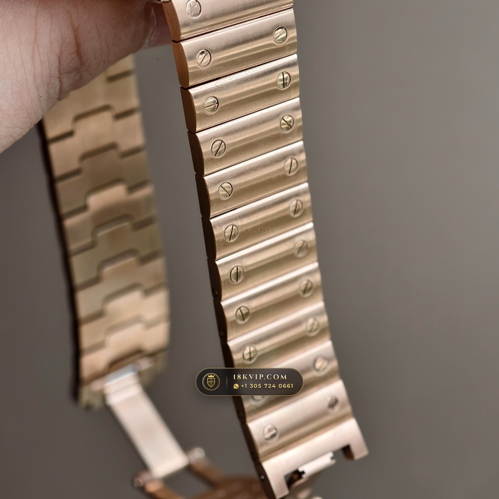 Cartier Santos de Cartier Large Full 18K Rose Gold Ref. WGSA0028 — Private Vault Edition — Studio Gallery Plate VII in 18K Rose Gold Au750 (178.1g Verified Mass, Cartier Manufacture Cal. 1847 MC / Skeleton Cal. 9611 MC)