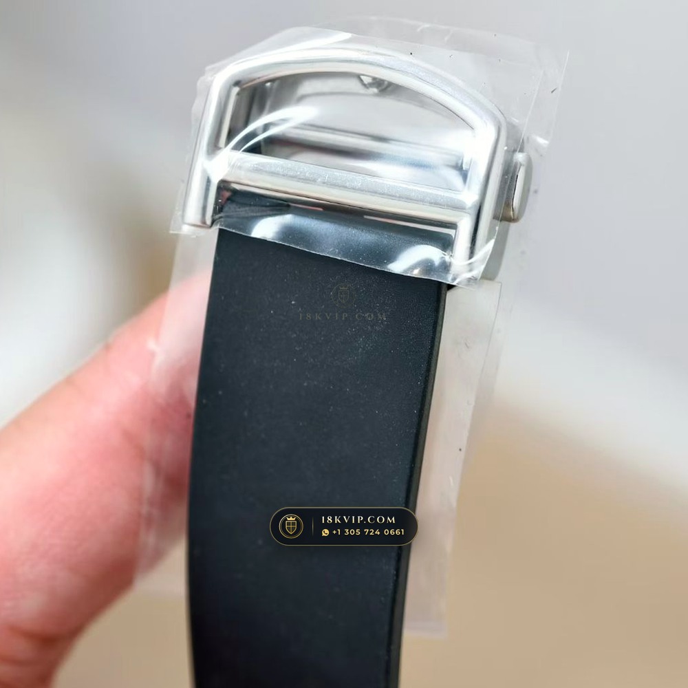 Cartier Santos de Cartier Large ADLC Bezel Ref. WSSA0039 — Private Vault Edition — Studio Gallery Plate VIII in High-Tech Ceramic & Titanium (115.9g Verified Mass, Cartier Manufacture Cal. 1847 MC / Skeleton Cal. 9611 MC)