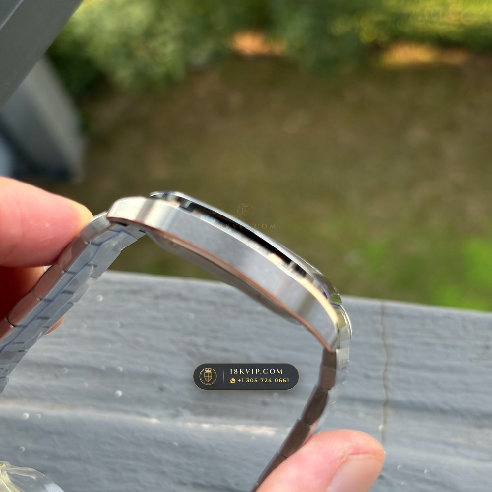 Cartier Santos de Cartier Medium 35.1mm Opaline Dial Ref. WSSA0029 — Private Vault Edition — Studio Gallery Plate VIII in 904L Stainless Steel Custom Architecture (115.5g Verified Mass, Cartier Manufacture Cal. 1847 MC / Skeleton Cal. 9611 MC)