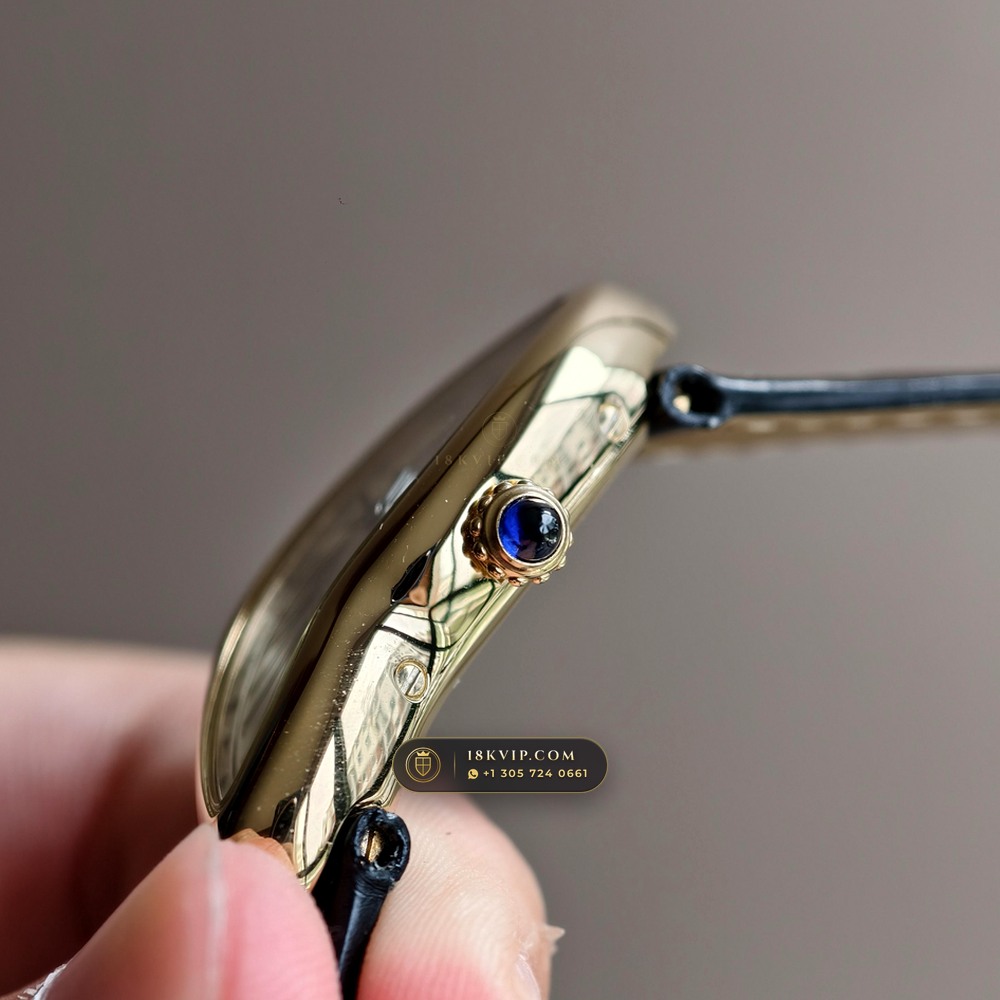 Cartier Crash de Cartier London Edition 18K Yellow Gold Ref. WGCH0006 — Private Vault Edition — Studio Gallery Plate IV in 18K Yellow Gold Au750 (54.5g Verified Mass, Cartier Manufacture Hand-Wound Cal. 8970 MC)