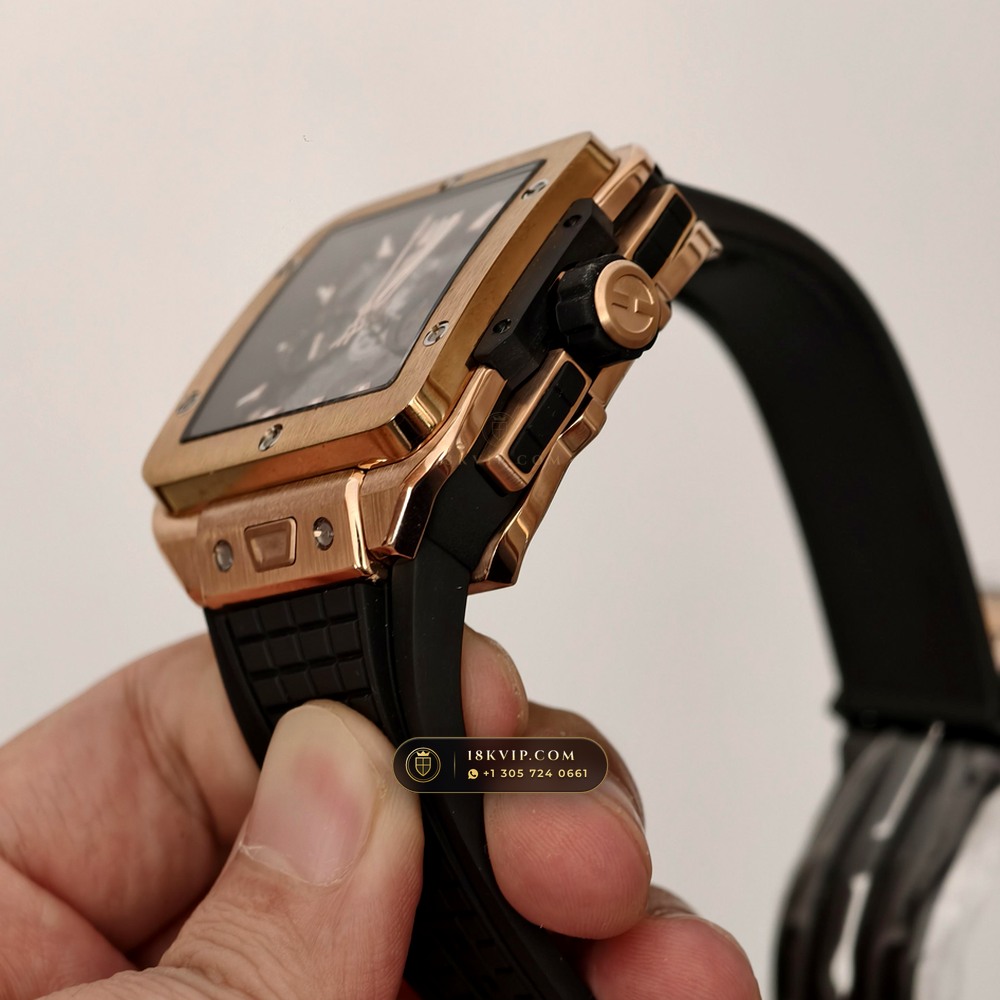 Hublot Square Bang Unico Chronograph 42mm 18K King Gold Ref. 821.OX.0180.RX — Private Vault Edition — Studio Gallery Plate II in 18K Rose Gold Au750 (120.8g Verified Mass, Hublot Unico Flyback Chronograph Cal. HUB1280)