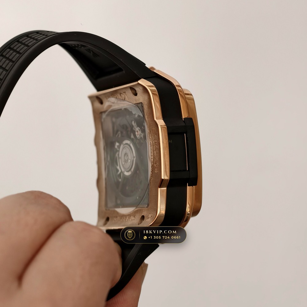 Hublot Square Bang Unico Chronograph 42mm 18K King Gold Ref. 821.OX.0180.RX — Private Vault Edition — Studio Gallery Plate III in 18K Rose Gold Au750 (120.8g Verified Mass, Hublot Unico Flyback Chronograph Cal. HUB1280)