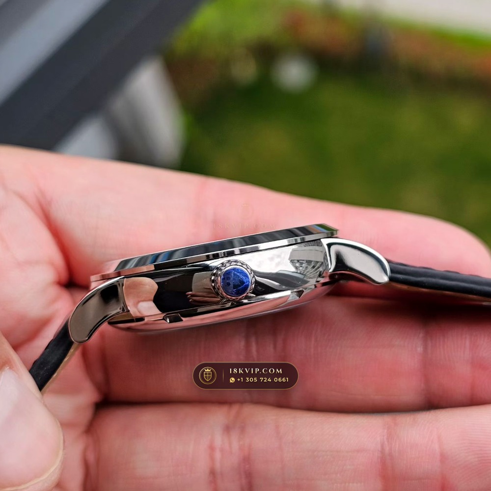 Jaeger-LeCoultre Master Ultra Thin Perpetual Calendar 39mm Ref. Q1628430 — Private Vault Edition — Studio Gallery Plate V in 904L Stainless Steel Custom Architecture (68.5g Verified Mass, Jaeger-LeCoultre Manufacture Cal. 925 / Cal. 899)
