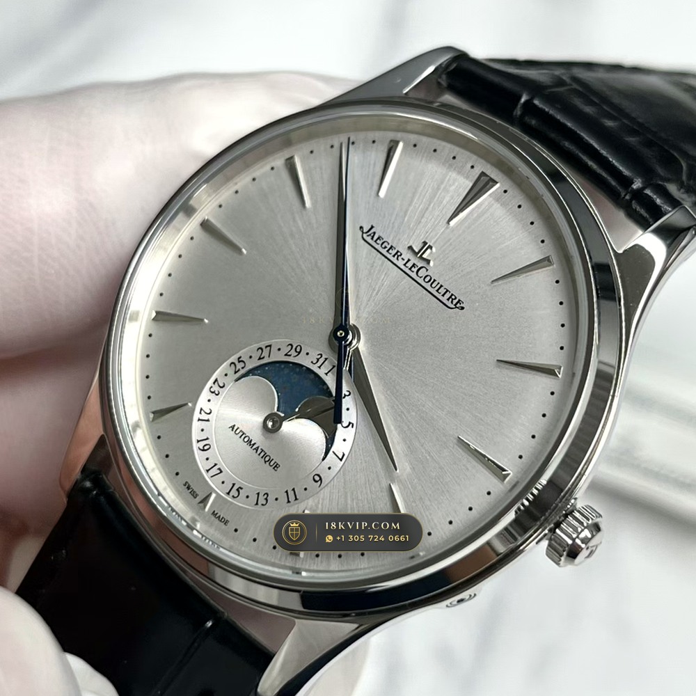 Jaeger-LeCoultre Master Ultra Thin Moonphase 39mm Free-Sprung Cal. 925 Ref. Q1368430 — Private Vault Edition — Studio Gallery Plate IV in 904L Stainless Steel Custom Architecture (68.5g Verified Mass, Jaeger-LeCoultre Manufacture Cal. 925 / Cal. 899)
