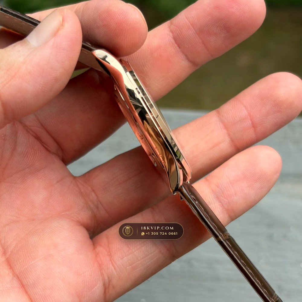 Jaeger-LeCoultre Master Ultra Thin Small Seconds 39mm Cal. 896 Ref. Q1358420 — Private Vault Edition — Studio Gallery Plate V in 904L Stainless Steel Custom Architecture (68.6g Verified Mass, Jaeger-LeCoultre Manufacture Cal. 925 / Cal. 899)