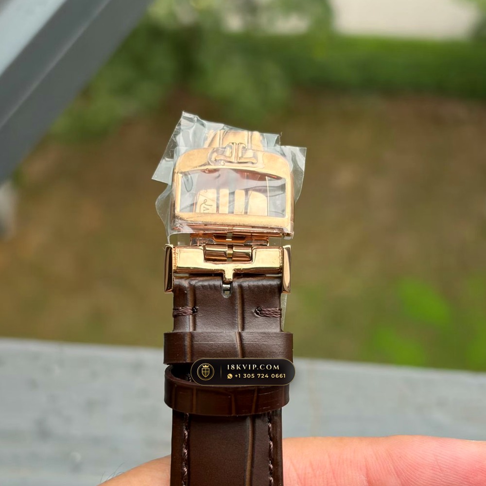 Jaeger-LeCoultre Master Ultra Thin Small Seconds 39mm Cal. 896 Ref. Q1358420 — Private Vault Edition — Studio Gallery Plate VI in 904L Stainless Steel Custom Architecture (68.6g Verified Mass, Jaeger-LeCoultre Manufacture Cal. 925 / Cal. 899)