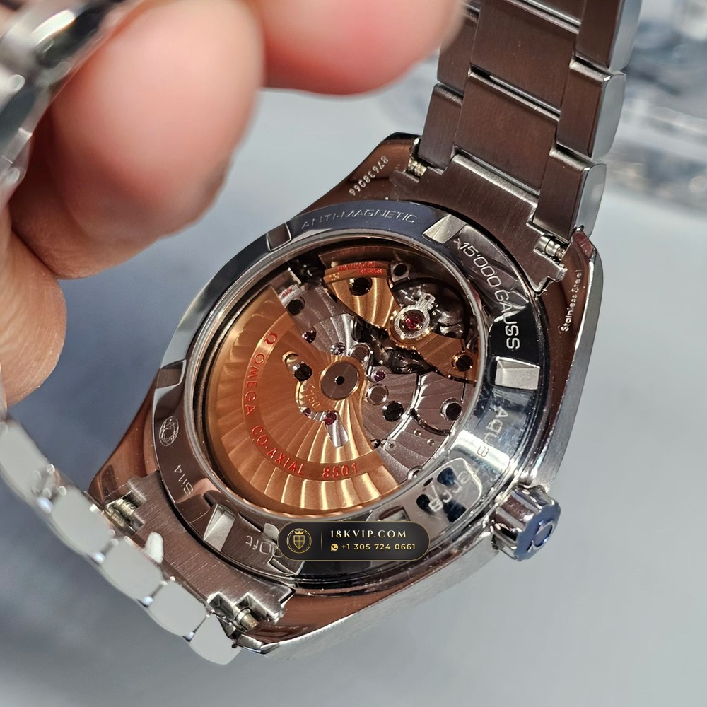 Omega Seamaster Aqua Terra 150M 41.5mm Cal. 8501 Ref. 231.10.42.21.03.001 — Private Vault Edition — Studio Gallery Plate V in 904L Stainless Steel Custom Architecture (149.6g Verified Mass, Omega Co-Axial Master Chronometer Cal. 8900)