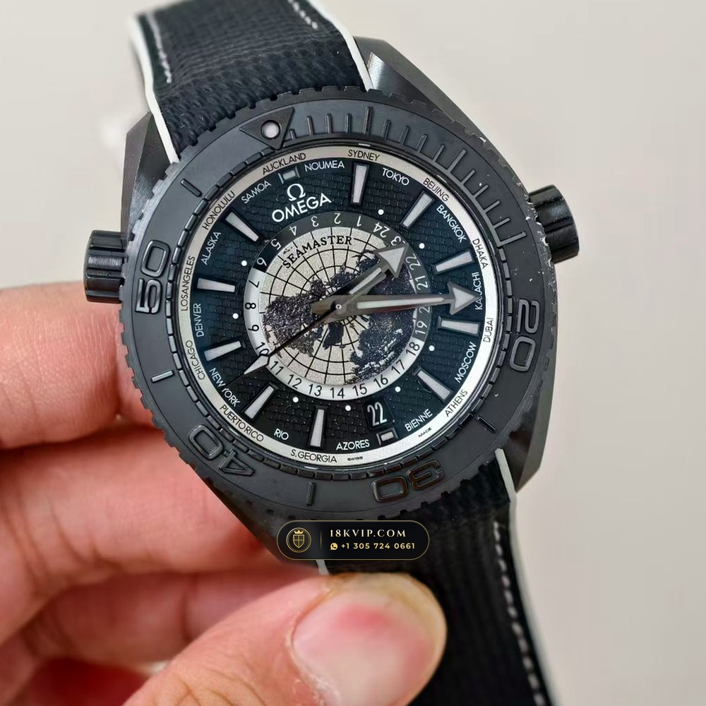 Omega Seamaster Aqua Terra Worldtimer 45.5mm Ref. 215.92.46.22.01.006 — Private Vault Edition — Studio Gallery Plate II in High-Tech Ceramic & Titanium (126.4g Verified Mass, Omega Co-Axial Master Chronometer Cal. 8900)