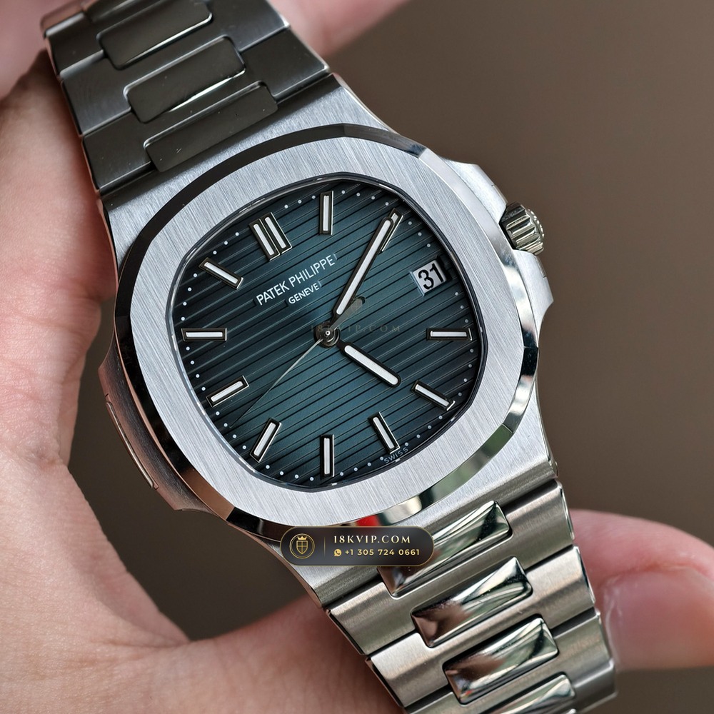 Patek Philippe Nautilus Self-Winding Ref. 5711/1A — Private Vault Edition — Studio Gallery Plate III in 904L Stainless Steel Custom Architecture (115.4g Verified Mass, Patek Philippe Cal. 26-330 S C / Cal. 324 S C - 21K Gold Rotor)