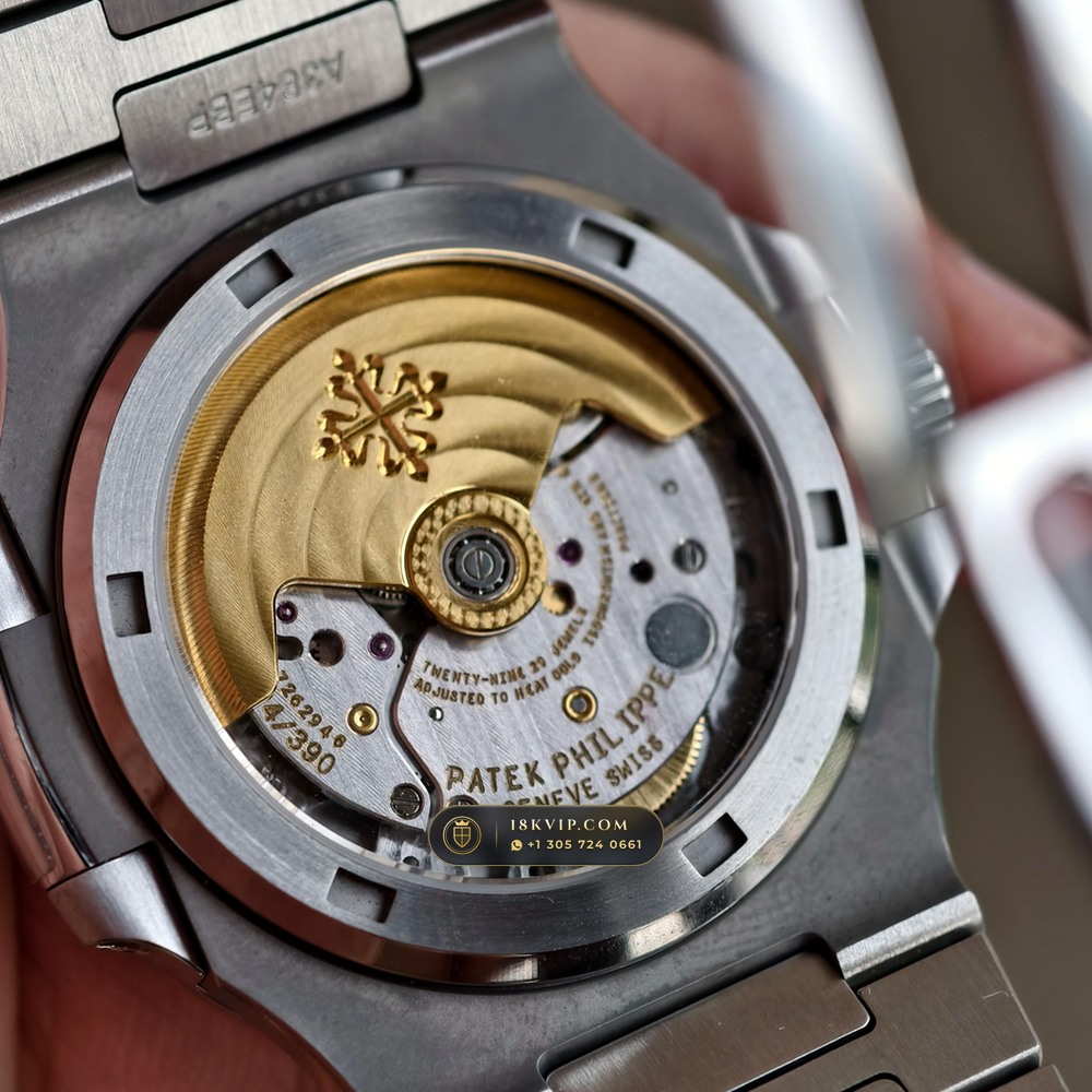 Patek Philippe Nautilus Self-Winding Ref. 5711/1A — Private Vault Edition — Studio Gallery Plate VIII in 904L Stainless Steel Custom Architecture (115.4g Verified Mass, Patek Philippe Cal. 26-330 S C / Cal. 324 S C - 21K Gold Rotor)