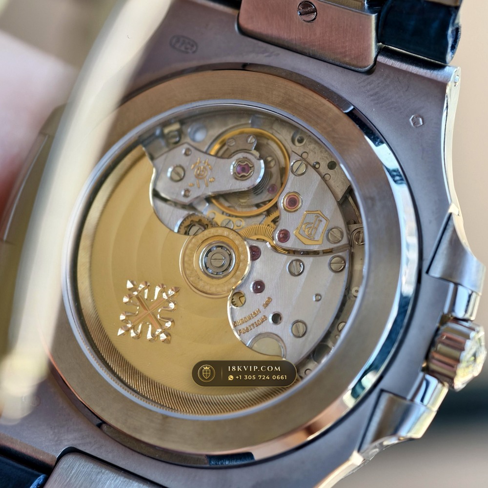 Patek Philippe Nautilus Self-Winding 41mm 18K White Gold Ref. 5811/1G-001 — Private Vault Edition — Studio Gallery Plate VI in 18K White Gold Au750 (112.2g Verified Mass, Patek Philippe Cal. 26-330 S C - 21K Gold Rotor)