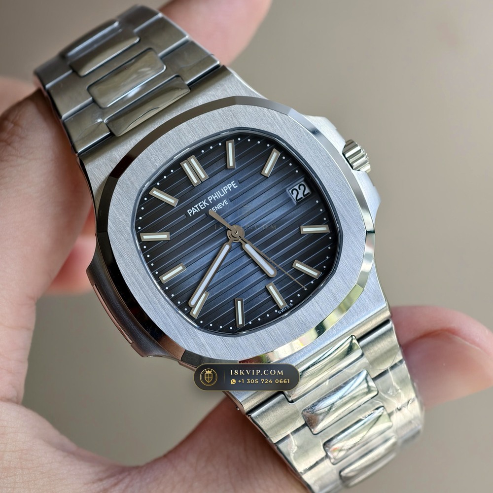 Patek Philippe Nautilus Self-Winding Ref. 5711/1A-001 — Private Vault Edition — Studio Gallery Plate II in 904L Stainless Steel Custom Architecture (114.6g Verified Mass, Patek Philippe Cal. 26-330 S C / Cal. 324 S C - 21K Gold Rotor)
