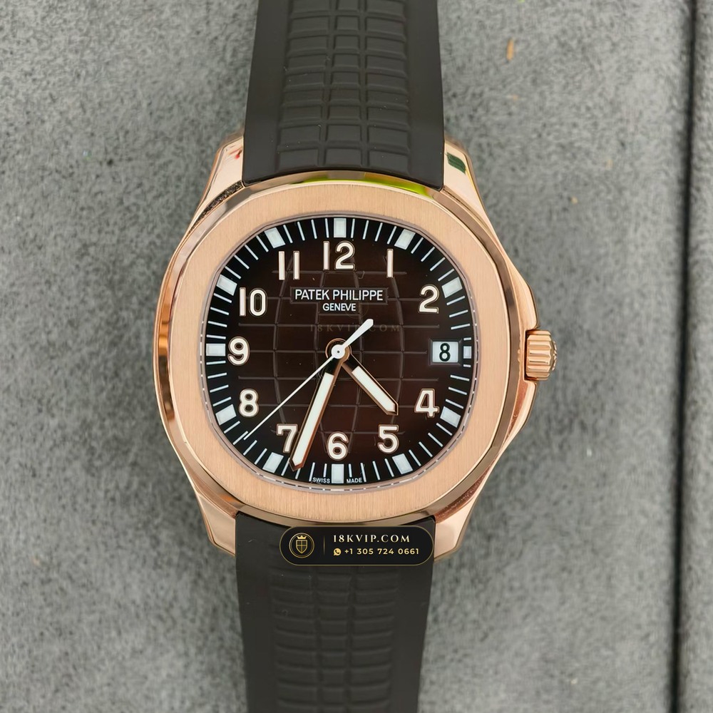 Patek Philippe Aquanaut Extra-Large Self-Winding 18K Rose Gold Ref. 5167R — Private Vault Edition — Studio Gallery Plate II in 18K Rose Gold Au750 (108.7g Verified Mass, Patek Philippe Cal. 324 S C - 21K Gold Rotor)