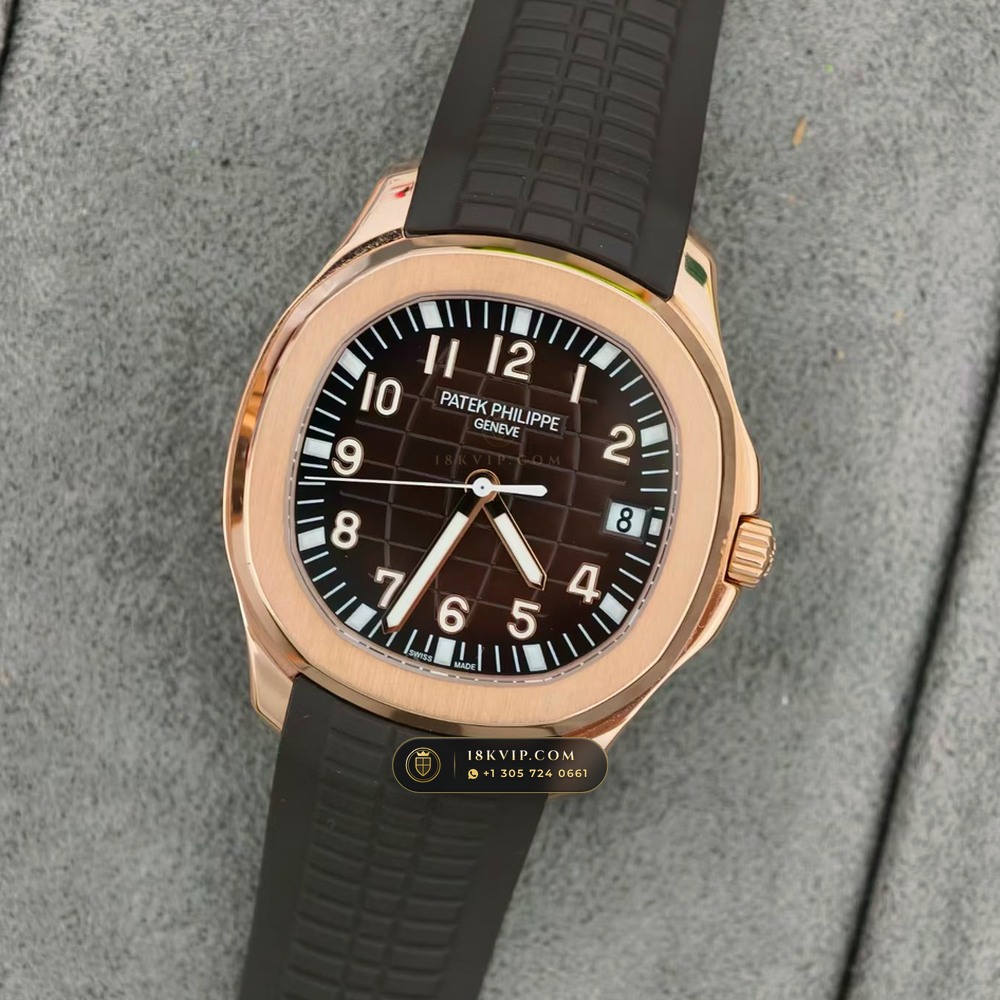 Patek Philippe Aquanaut Extra-Large Self-Winding 18K Rose Gold Ref. 5167R — Private Vault Edition — Studio Gallery Plate III in 18K Rose Gold Au750 (108.7g Verified Mass, Patek Philippe Cal. 324 S C - 21K Gold Rotor)
