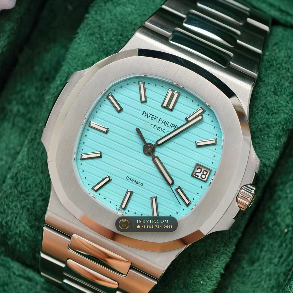Patek Philippe Nautilus Self-Winding Tiffany Blue Dial Ref. 5711/1A-018 — Private Vault Edition — Studio Gallery Plate III in 904L Stainless Steel Custom Architecture (114.6g Verified Mass, Patek Philippe Cal. 26-330 S C / Cal. 324 S C - 21K Gold Rotor)