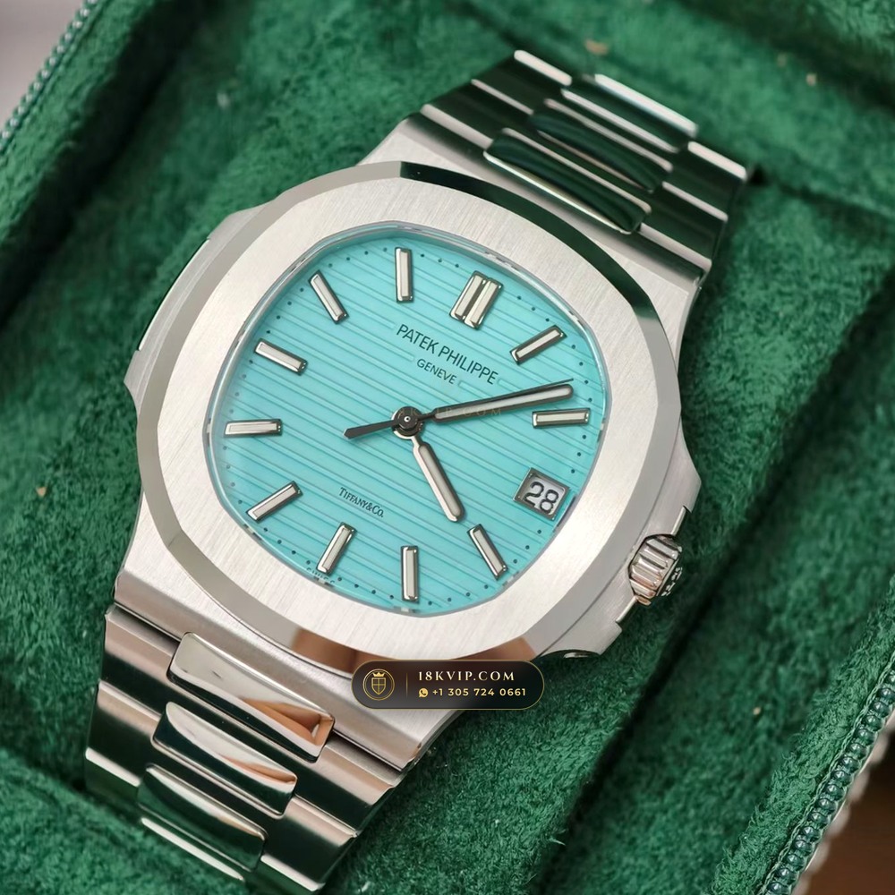 Patek Philippe Nautilus Self-Winding Tiffany Blue Dial Ref. 5711/1A-018 — Private Vault Edition — Studio Gallery Plate IV in 904L Stainless Steel Custom Architecture (114.6g Verified Mass, Patek Philippe Cal. 26-330 S C / Cal. 324 S C - 21K Gold Rotor)