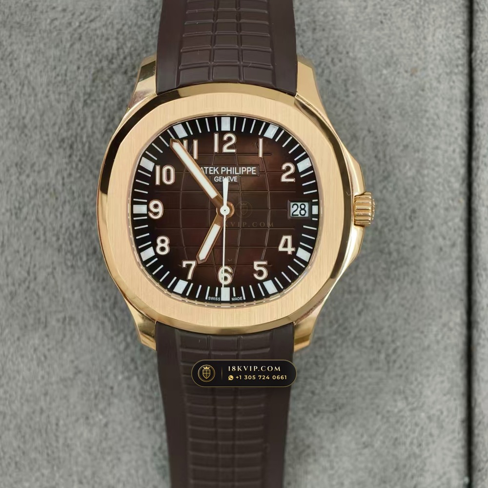 Patek Philippe Aquanaut Extra-Large Self-Winding 18K Rose Gold Custom SW Dial Free-Sprung Calibre Ref. 5167R — Private Vault Edition — Studio Gallery Plate IV in 18K Rose Gold Au750 (108.2g Verified Mass, Patek Philippe Cal. 324 S C - 21K Gold Rotor)