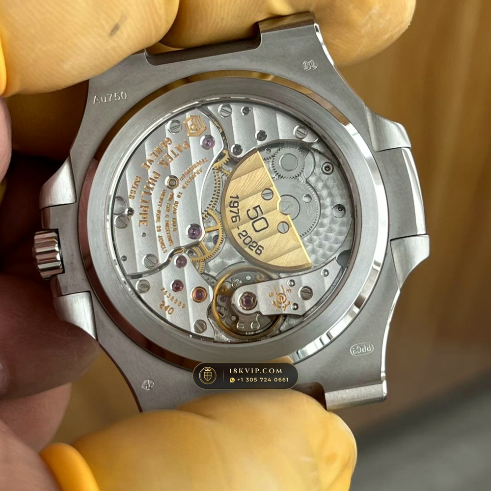 Patek Philippe Nautilus 41mm Sunburst Blue Dial 18K White Gold Ref. 5811/1G-001 — Private Vault Edition — Studio Gallery Plate VIII in 18K White Gold Au750 (181.4g Verified Mass, Patek Philippe Cal. 26-330 S C - 21K Gold Rotor)