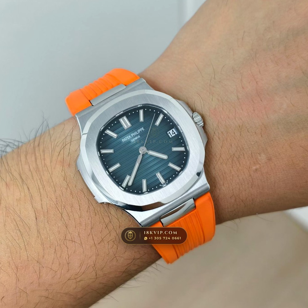 Patek Philippe Nautilus Self-Winding Custom SW Dial 22K Gold Rotor Ref. 5711/1A — Private Vault Edition — Studio Gallery Plate IX in 904L Stainless Steel Custom Architecture (115.0g Verified Mass, Patek Philippe Cal. 26-330 S C / Cal. 324 S C - 21K Gold Rotor)