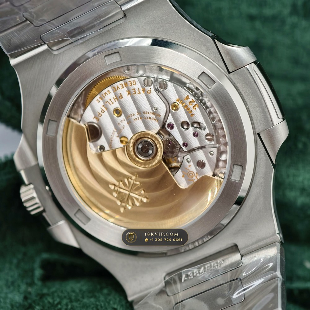 Patek Philippe Nautilus Self-Winding Ref. 5711A — Private Vault Edition — Studio Gallery Plate V in 904L Stainless Steel Custom Architecture (115.0g Verified Mass, Patek Philippe Cal. 26-330 S C / Cal. 324 S C - 21K Gold Rotor)