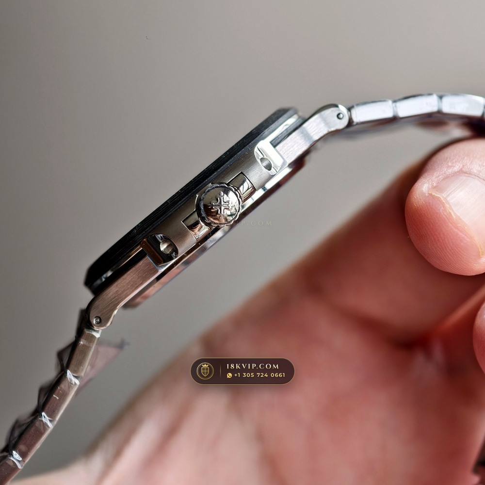 Patek Philippe Nautilus 40mm Skeleton Openworked Forged Carbon Ref. 5711/1A-010 — Private Vault Edition — Studio Gallery Plate V in Forged Carbon TPT & Titanium (114.6g Verified Mass, Patek Philippe Cal. 26-330 S C / Cal. 324 S C - 21K Gold Rotor)