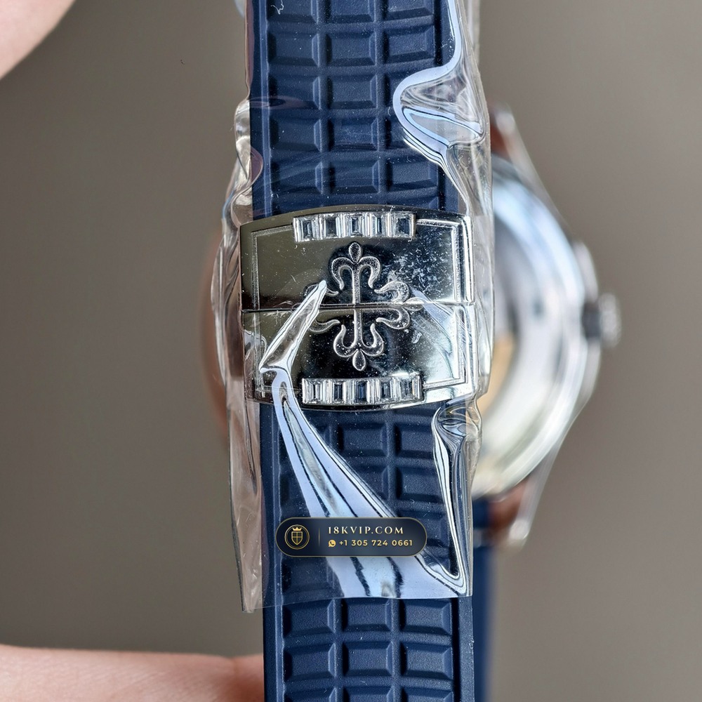 Patek Philippe Aquanaut Luce Haute Joaillerie Diamond-Set Bezel 18K White Gold 5-Axis CNC Case Ref. 5268/461G-001 — Private Vault Edition — Studio Gallery Plate VIII in 18K White Gold Au750 (114.6g Verified Mass, Patek Philippe Cal. 26-330 S C - 21K Gold Rotor)