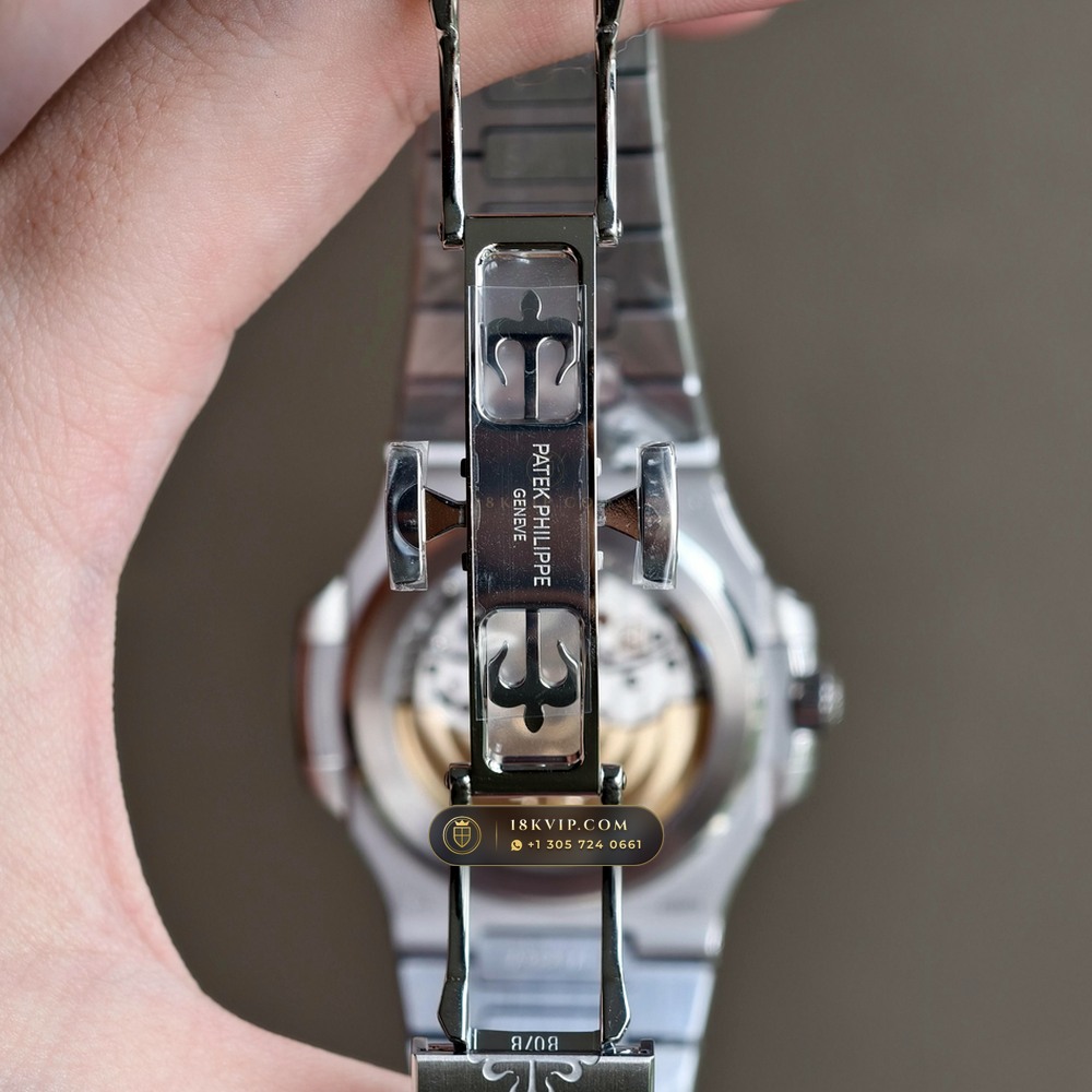Patek Philippe Nautilus Self-Winding 41mm 18K White Gold Custom SW Dial 22K Gold Rotor Ref. 5811/1G-001 — Private Vault Edition — Studio Gallery Plate IX in 18K White Gold Au750 (181.2g Verified Mass, Patek Philippe Cal. 26-330 S C - 21K Gold Rotor)