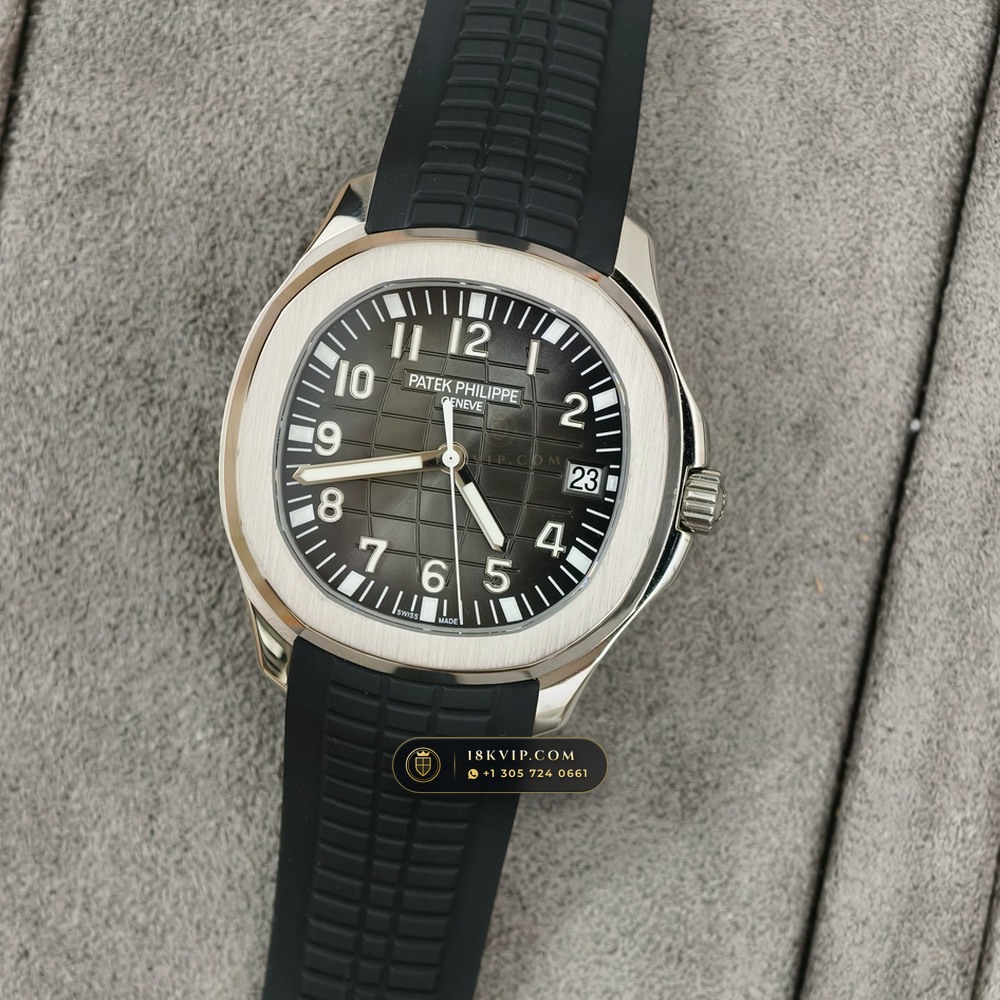 Patek Philippe Aquanaut Extra-Large Self-Winding Geneva Atelier Spec Ref. 5167A — Private Vault Edition — Studio Gallery Plate III in 904L Stainless Steel Custom Architecture (79.6g Verified Mass, Patek Philippe Cal. 324 S C - 21K Gold Rotor)