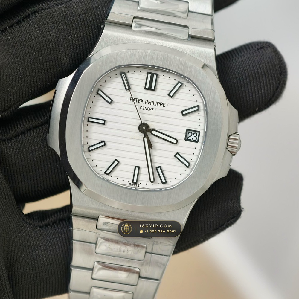 Patek Philippe Nautilus Self-Winding Custom SW Dial Free-Sprung Calibre Ref. 5711/1A-011 — Private Vault Edition — Studio Gallery Plate III in 904L Stainless Steel Custom Architecture (115.4g Verified Mass, Patek Philippe Cal. 26-330 S C / Cal. 324 S C - 21K Gold Rotor)