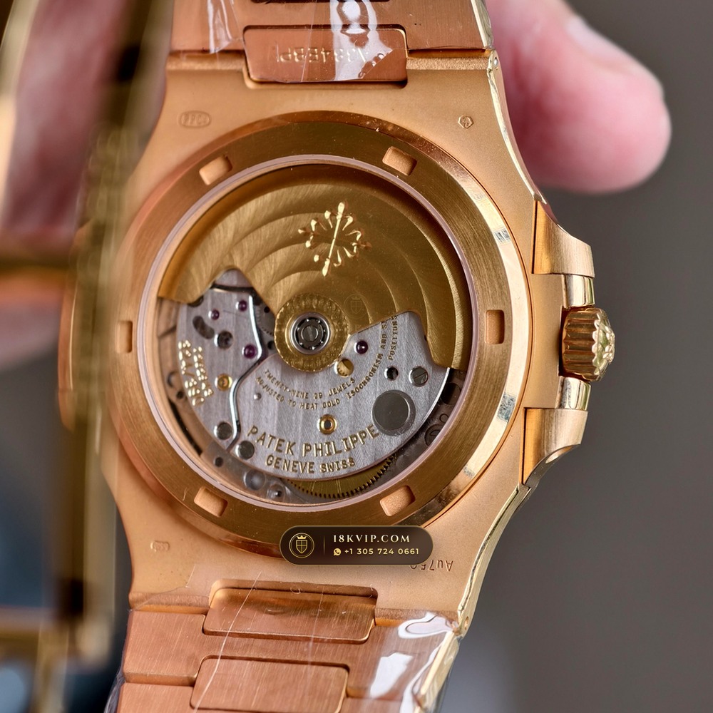Patek Philippe Nautilus Self-Winding 18K Rose Gold Ref. 5711/1R-001 — Private Vault Edition — Studio Gallery Plate VII in 18K Rose Gold Au750 (186.3g Verified Mass, Patek Philippe Cal. 26-330 S C / Cal. 324 S C - 21K Gold Rotor)