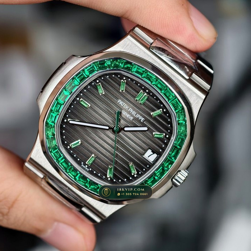 Patek Philippe Nautilus Off-Catalogue Baguette Emerald Bezel 950 Platinum Ref. 5711/113P-001 — Private Vault Edition — Studio Gallery Plate III in 950 Platinum Pt950 (245.2g Verified Mass, Patek Philippe Cal. 26-330 S C / Cal. 324 S C - 21K Gold Rotor)