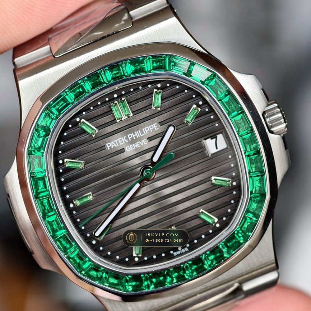 Patek Philippe Nautilus Off-Catalogue Baguette Emerald Bezel 950 Platinum Ref. 5711/113P-001 — Private Vault Edition — Studio Gallery Plate IV in 950 Platinum Pt950 (245.2g Verified Mass, Patek Philippe Cal. 26-330 S C / Cal. 324 S C - 21K Gold Rotor)