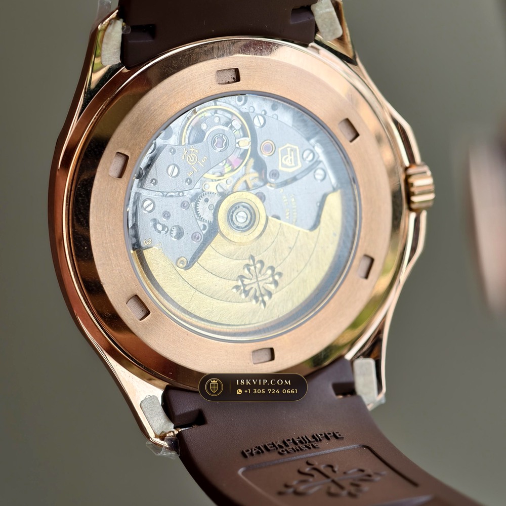 Patek Philippe Aquanaut Extra-Large Self-Winding 18K Rose Gold Custom SW Dial Deep Crystal Optics Ref. 5167R — Private Vault Edition — Studio Gallery Plate VII in 18K Rose Gold Au750 (132.0g Verified Mass, Patek Philippe Cal. 324 S C - 21K Gold Rotor)