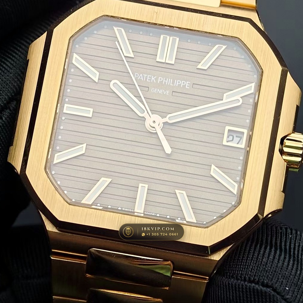 Patek Philippe Cubitus Self-Winding 18K Rose Gold Ref. 7128/1R-001 — Private Vault Edition — Studio Gallery Plate II in 18K Rose Gold Au750 (188.0g Verified Mass, Patek Philippe Cal. 26-330 S C)