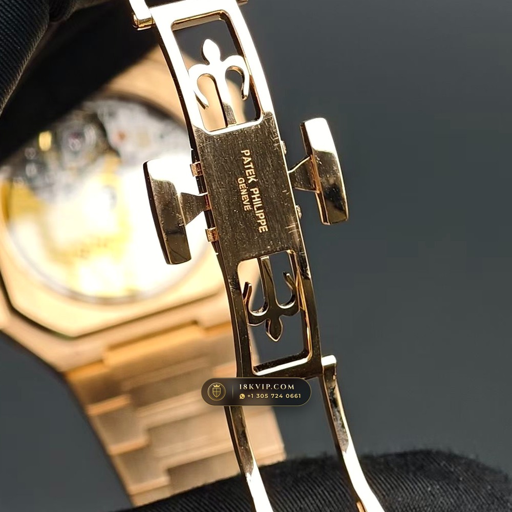 Patek Philippe Cubitus Self-Winding 18K Rose Gold Ref. 7128/1R-001 — Private Vault Edition — Studio Gallery Plate IX in 18K Rose Gold Au750 (188.0g Verified Mass, Patek Philippe Cal. 26-330 S C)