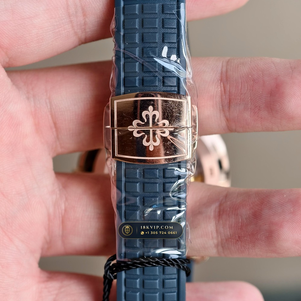 Patek Philippe Aquanaut Luce Annual Calendar 18K Rose Gold Ref. 5261R — Private Vault Edition — Studio Gallery Plate VII in 18K Rose Gold Au750 (104.1g Verified Mass, Patek Philippe Cal. 26-330 S QA LU)