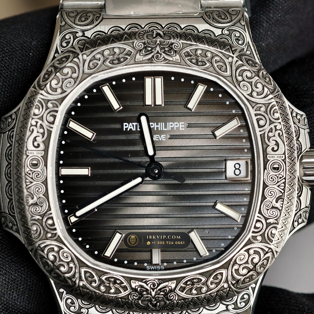 Patek Philippe Nautilus Self-Winding Ref. 5711/1500A — Private Vault Edition — Studio Gallery Plate IV in 904L Stainless Steel Custom Architecture (115.2g Verified Mass, Patek Philippe Cal. 26-330 S C / Cal. 324 S C - 21K Gold Rotor)