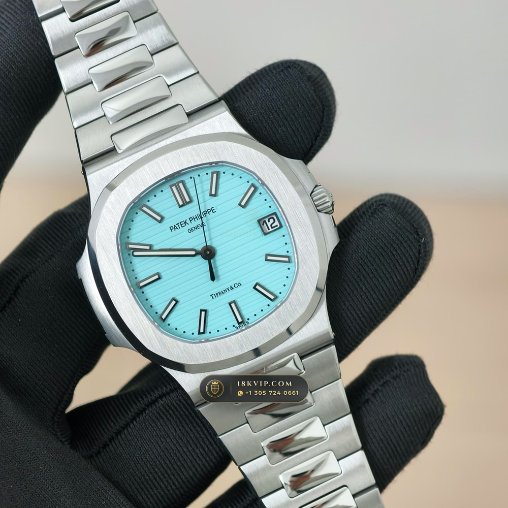 Patek Philippe Nautilus Self-Winding Tiffany Blue Dial Geneva Atelier Spec Ref. 5711/1A-018 — Private Vault Edition — Studio Gallery Plate III in 904L Stainless Steel Custom Architecture (115.2g Verified Mass, Patek Philippe Cal. 26-330 S C / Cal. 324 S C - 21K Gold Rotor)