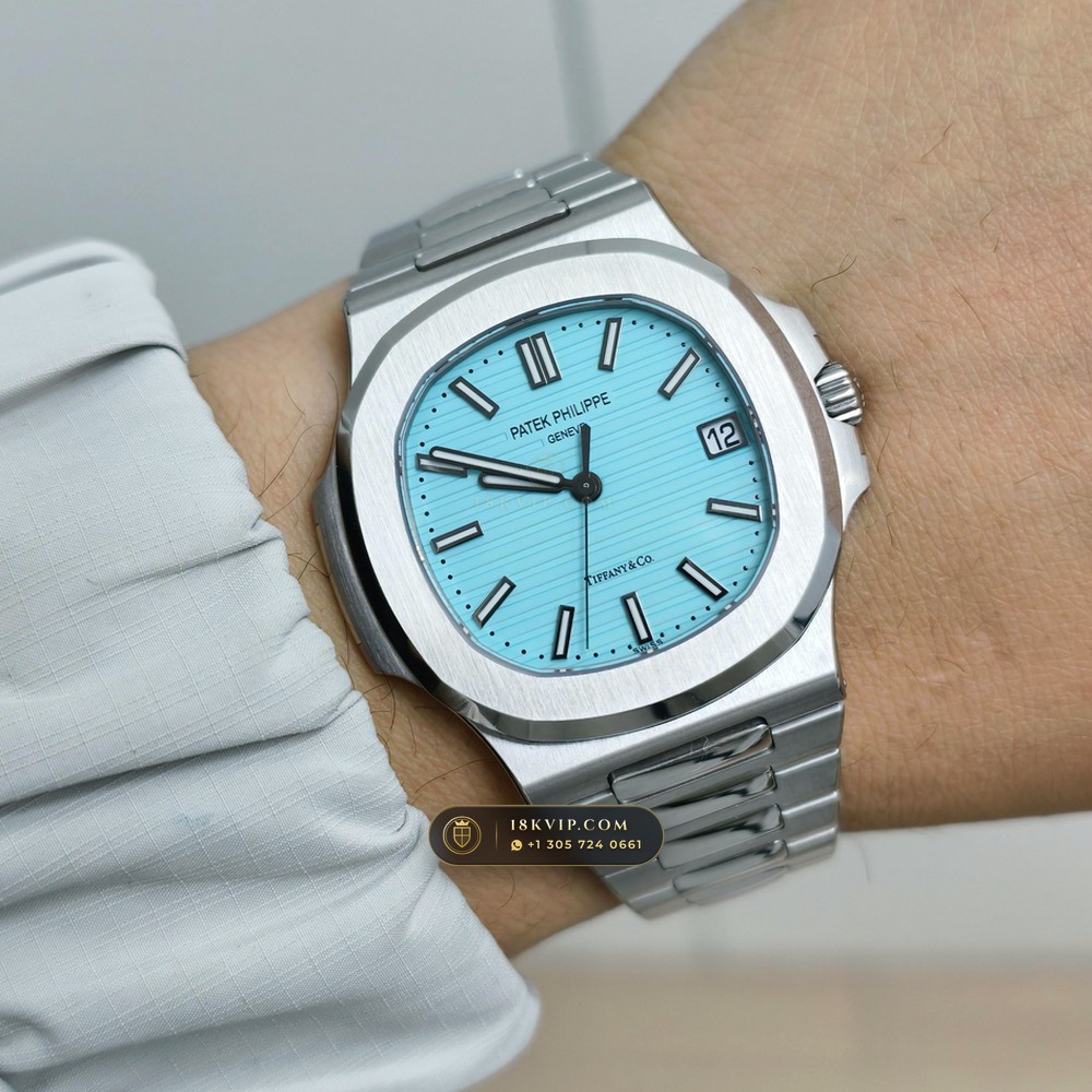 Patek Philippe Nautilus Self-Winding Tiffany Blue Dial Geneva Atelier Spec Ref. 5711/1A-018 — Private Vault Edition — Studio Gallery Plate VIII in 904L Stainless Steel Custom Architecture (115.2g Verified Mass, Patek Philippe Cal. 26-330 S C / Cal. 324 S C - 21K Gold Rotor)